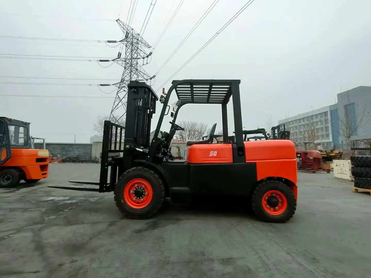 Powerful 5 Ton Material Handler CPCD50 - Image 3
